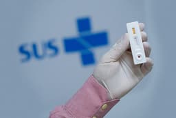 Teste rápido para diagnóstico da hanseníase (crédito da foto: Ministério da Saúde)